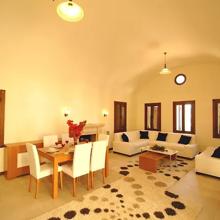 Important Group | Bd411 4 Bedroom Pool بودروم